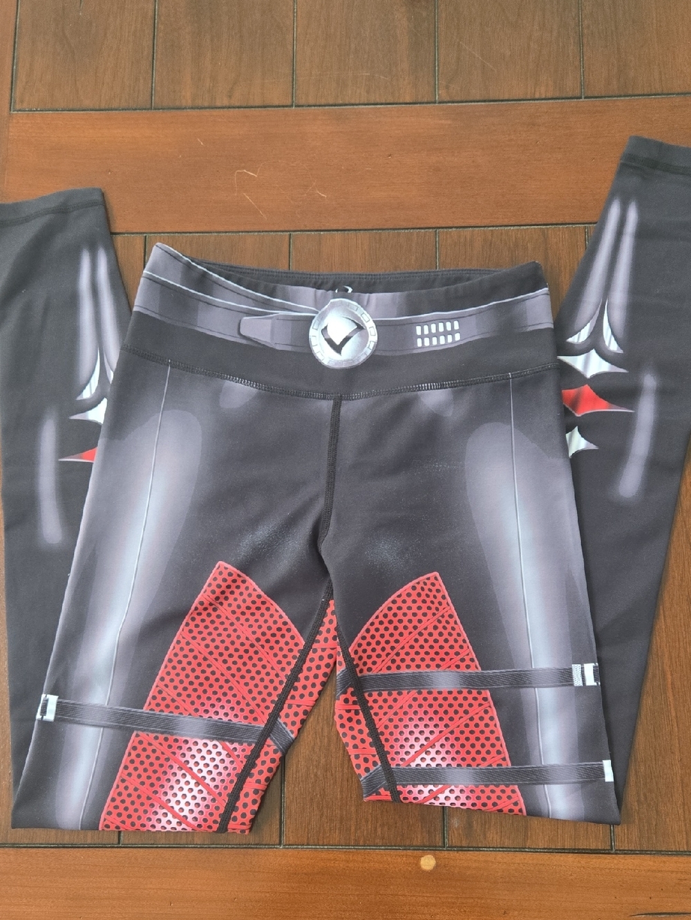 Violate The Dress Code Black Widow Leggings